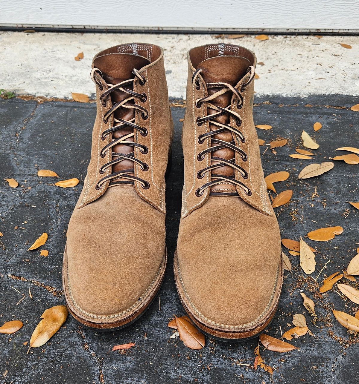 Photo by grim_f on March 2, 2024 of the Viberg Boondocker in Horween Marine Field Roughout.