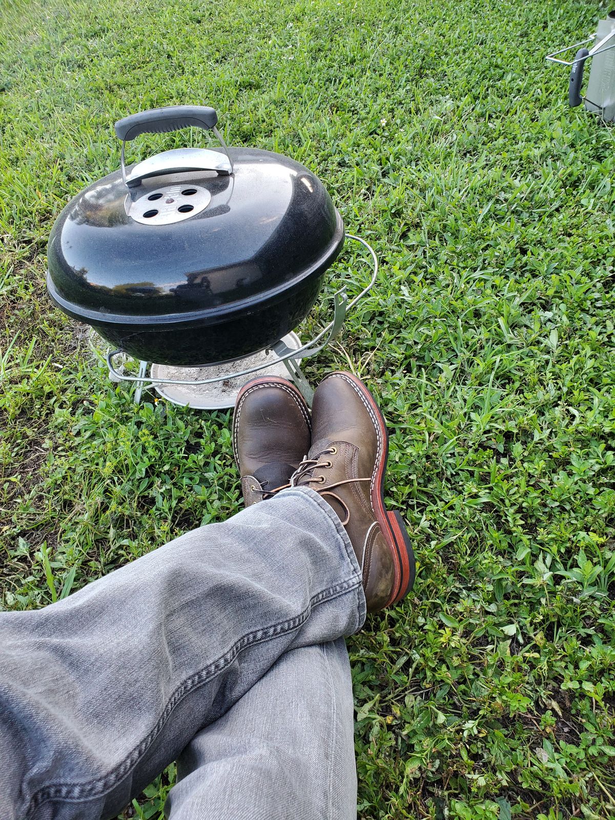 Photo by grim_f on September 5, 2023 of the Nicks Robert in Horween Olive Chromepak.