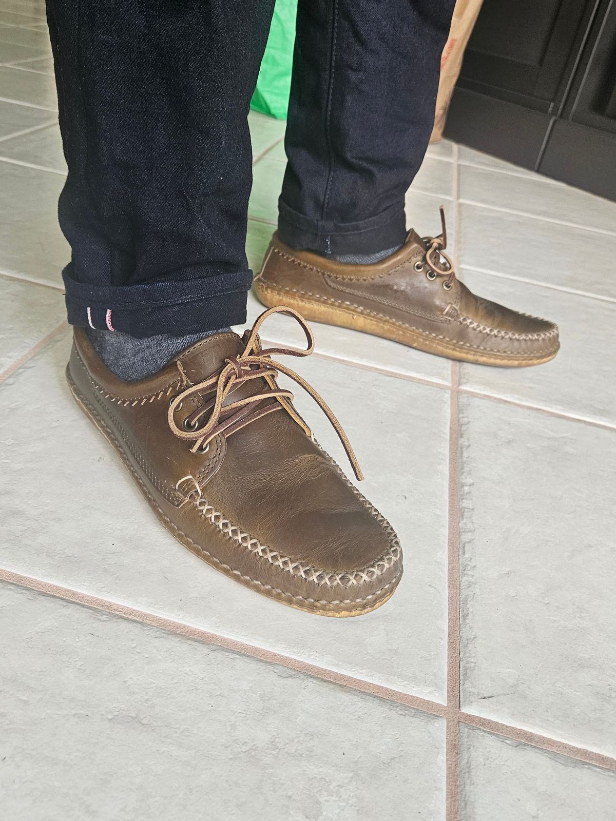 Photo by grim_f on June 8, 2024 of the Quoddy Blucher in Horween Olive Chromexcel.