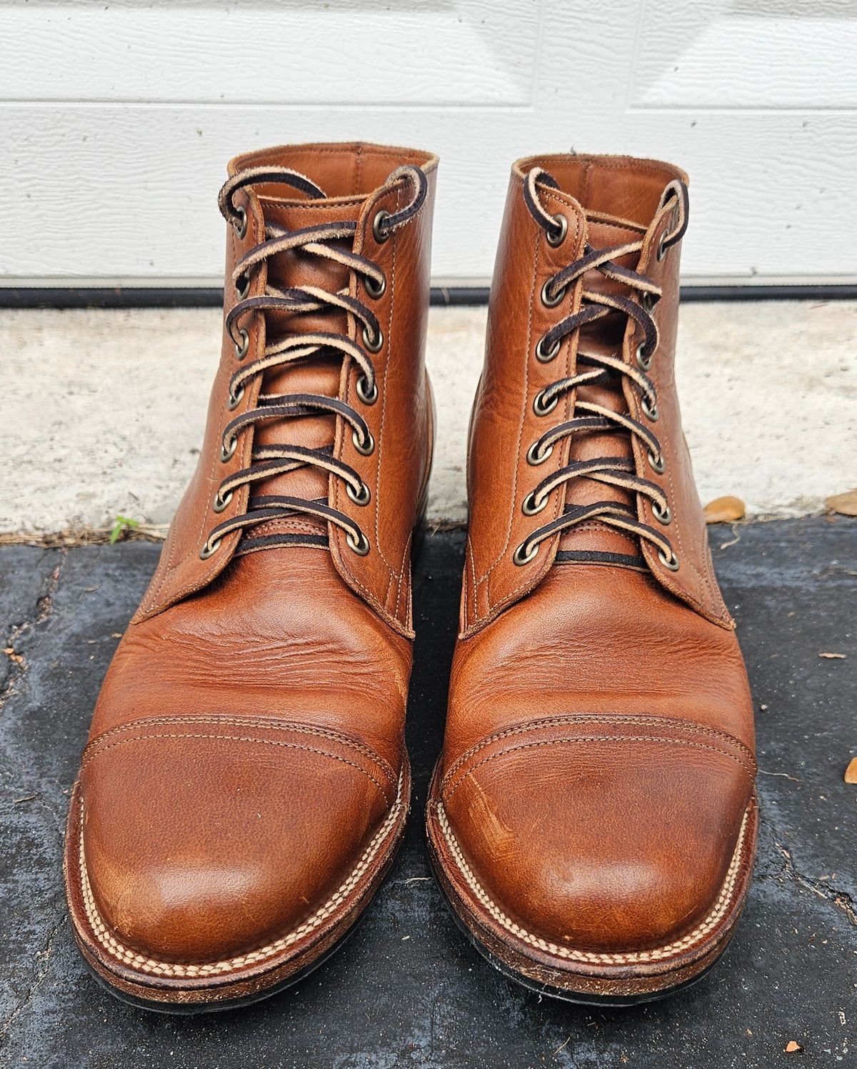 Photo by grim_f on December 4, 2023 of the Viberg Service Boot in Horween Toasted Coconut Dublin.
