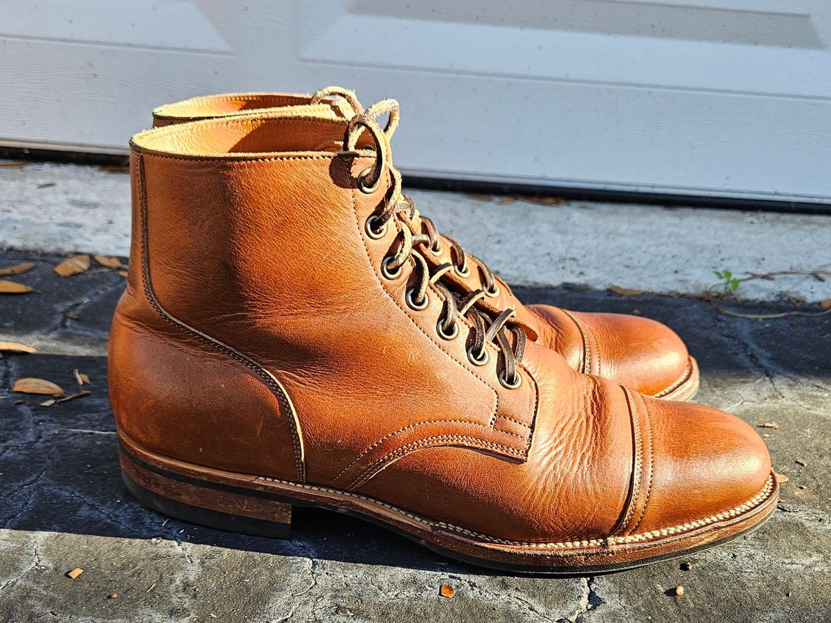 Photo by grim_f on January 1, 2024 of the Viberg Service Boot in Horween Toasted Coconut Dublin.