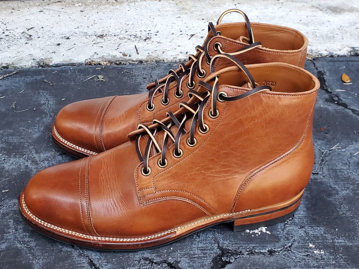 Photo by grim_f on October 1, 2023 of the Viberg Service Boot in Horween Toasted Coconut Dublin.