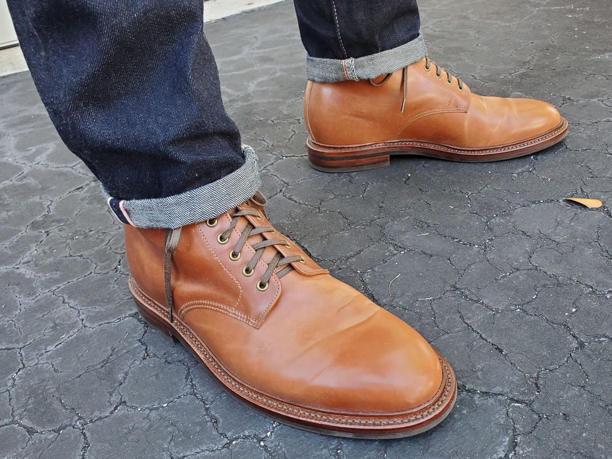 Photo by grim_f on October 26, 2022 of the Grant Stone Edward Boot in Horween Honey Glazed Shell Cordovan.