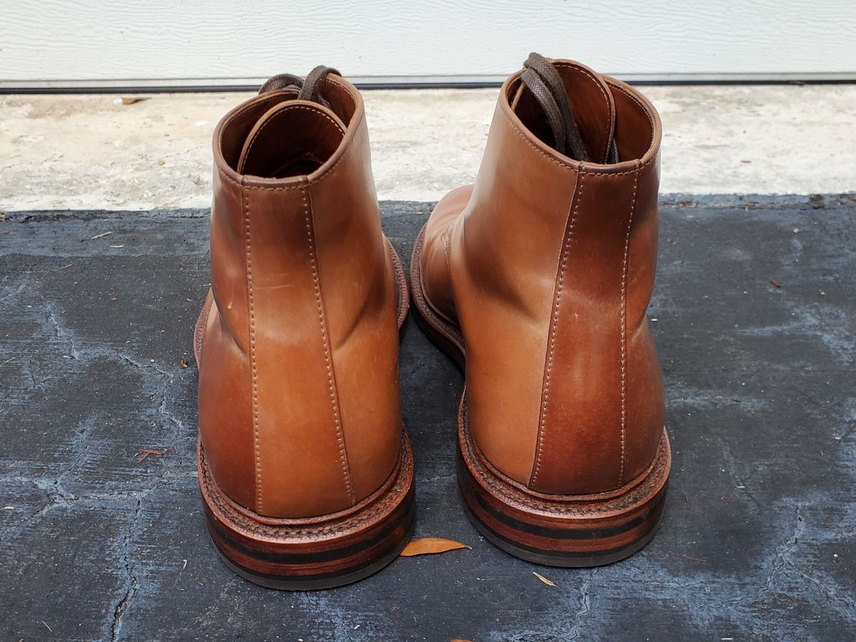 Photo by grim_f on November 2, 2022 of the Grant Stone Edward Boot in Horween Honey Glazed Shell Cordovan.