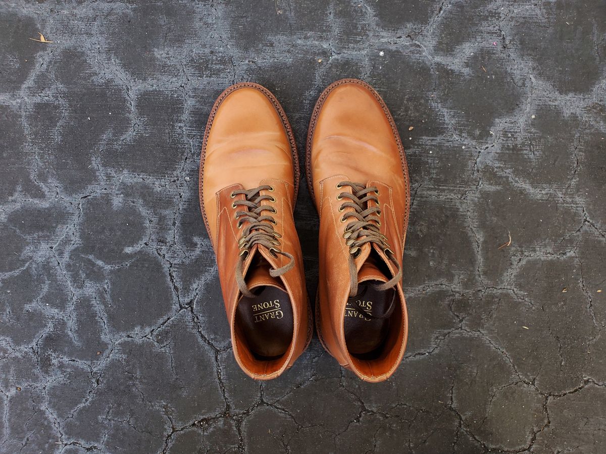 Photo by grim_f on January 4, 2023 of the Grant Stone Edward Boot in Horween Honey Glazed Shell Cordovan.