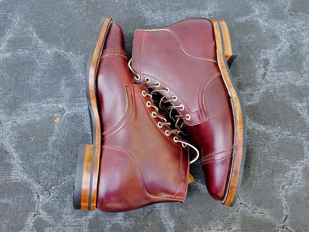 Photo by grim_f on November 2, 2022 of the Viberg Service Boot BCT in Horween Color 8 Chromexcel.