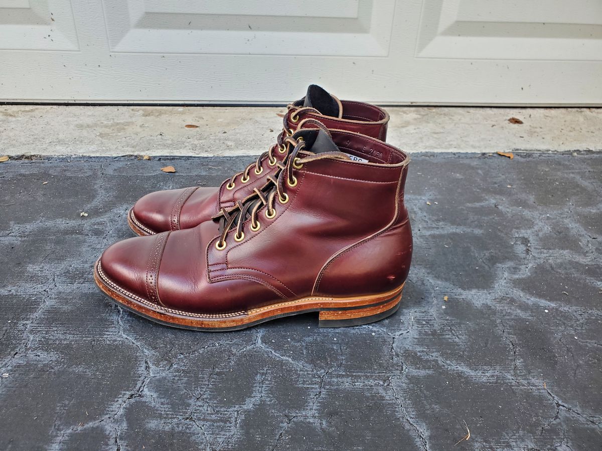 Photo by grim_f on January 4, 2023 of the Viberg Service Boot BCT in Horween Color 8 Chromexcel.