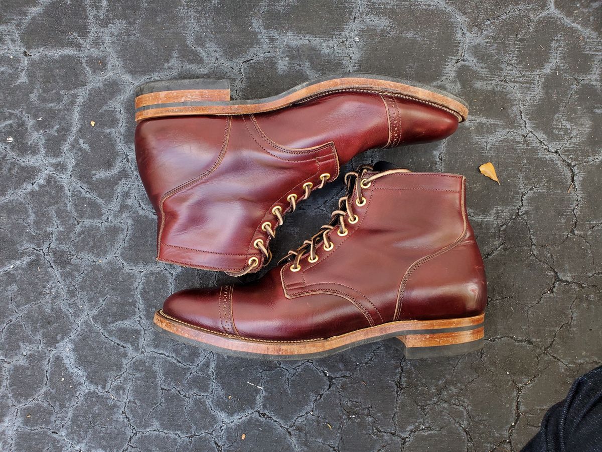 Photo by grim_f on January 4, 2023 of the Viberg Service Boot BCT in Horween Color 8 Chromexcel.