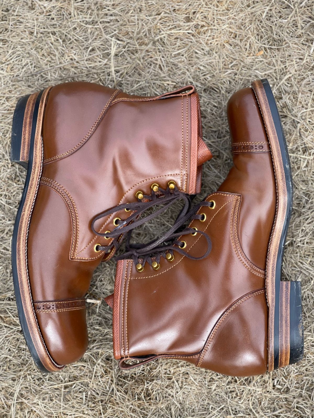 Photo by Cheng_Iron_Boots on November 5, 2022 of the Iron Boots 5515 in Maryam Brown Shell Cordovan.