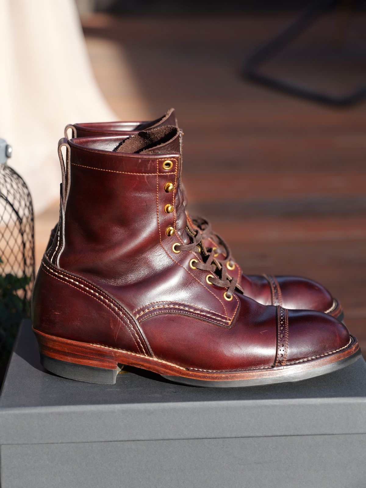 Photo by Cheng_Iron_Boots on March 3, 2025 of the Iron Boots Iron Dragon in Seidel Brown Double Shot.