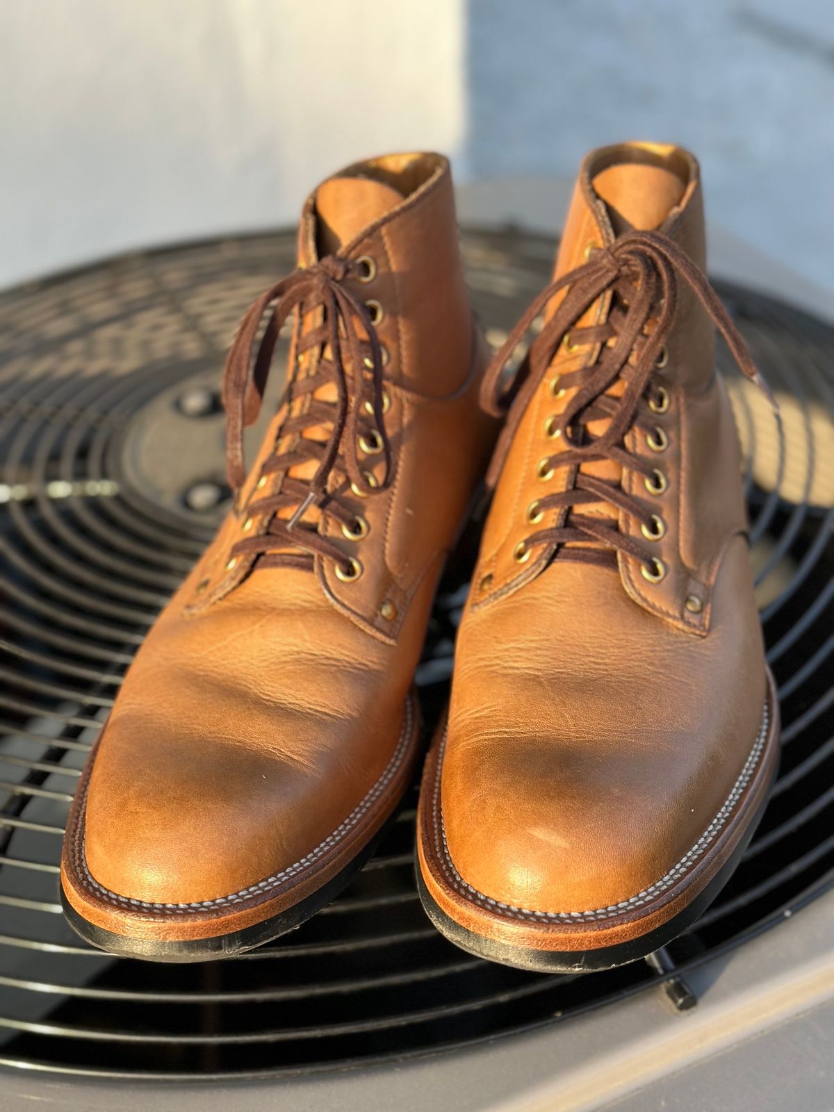 Photo by Cheng_Iron_Boots on November 3, 2023 of the Iron Boots x Østmo Type 1 in Seidel Crust Double Shot.