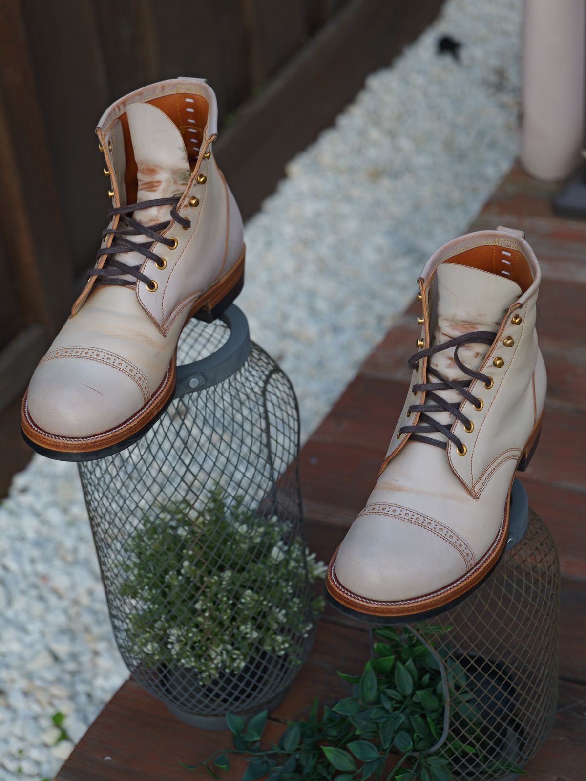 Photo by Cheng_Iron_Boots on December 6, 2025 of the Iron Boots 5515 in Maryam waxed shell cordovan.