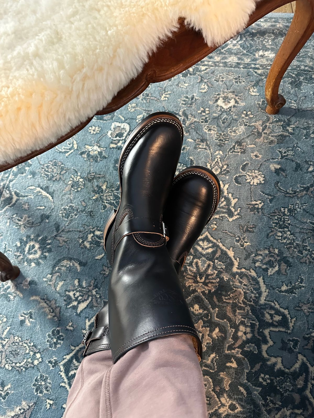 Photo by Deckard on October 1, 2023 of the Wesco Mister Lou in Maryam Black Horsehide.