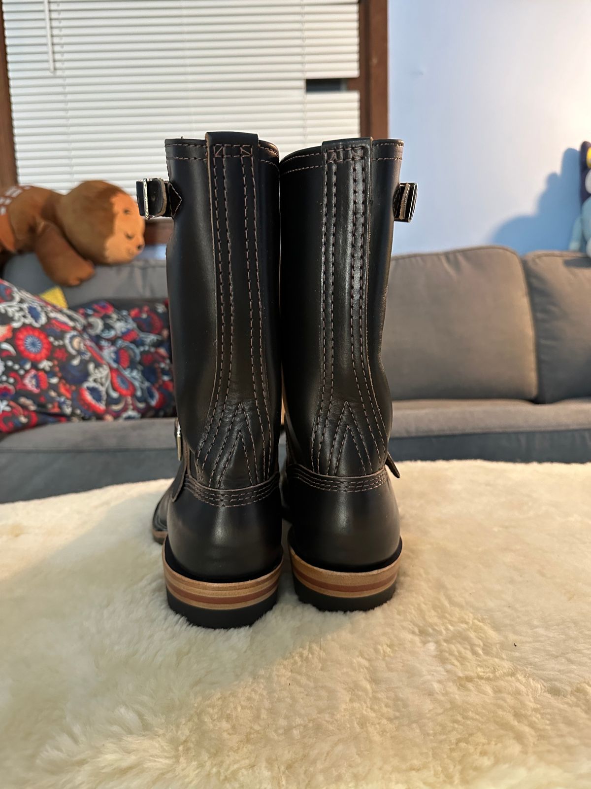Photo by Deckard on October 1, 2023 of the Wesco Mister Lou in Maryam Black Horsehide.