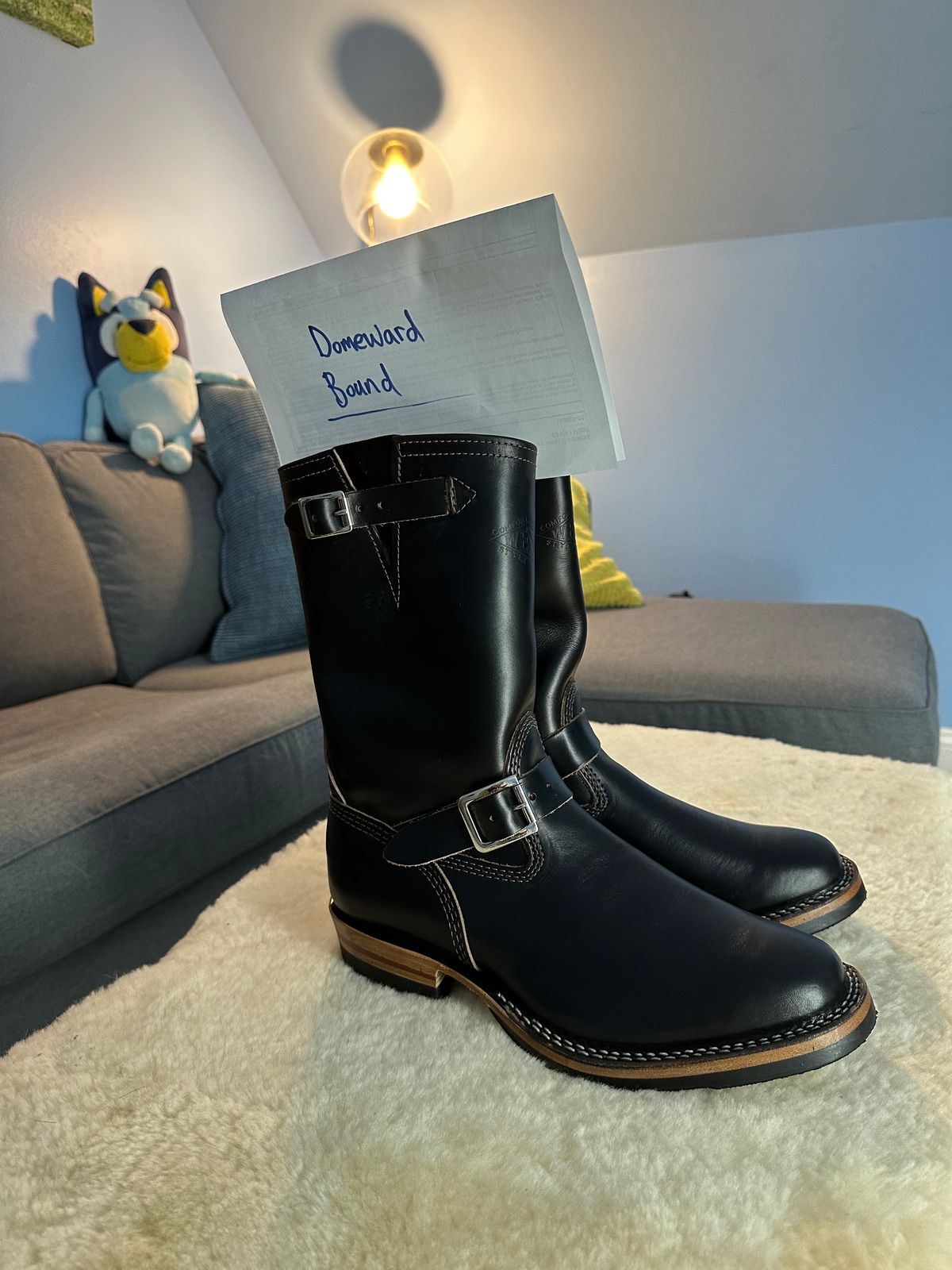 Photo by Deckard on October 1, 2023 of the Wesco Mister Lou in Maryam Black Horsehide.