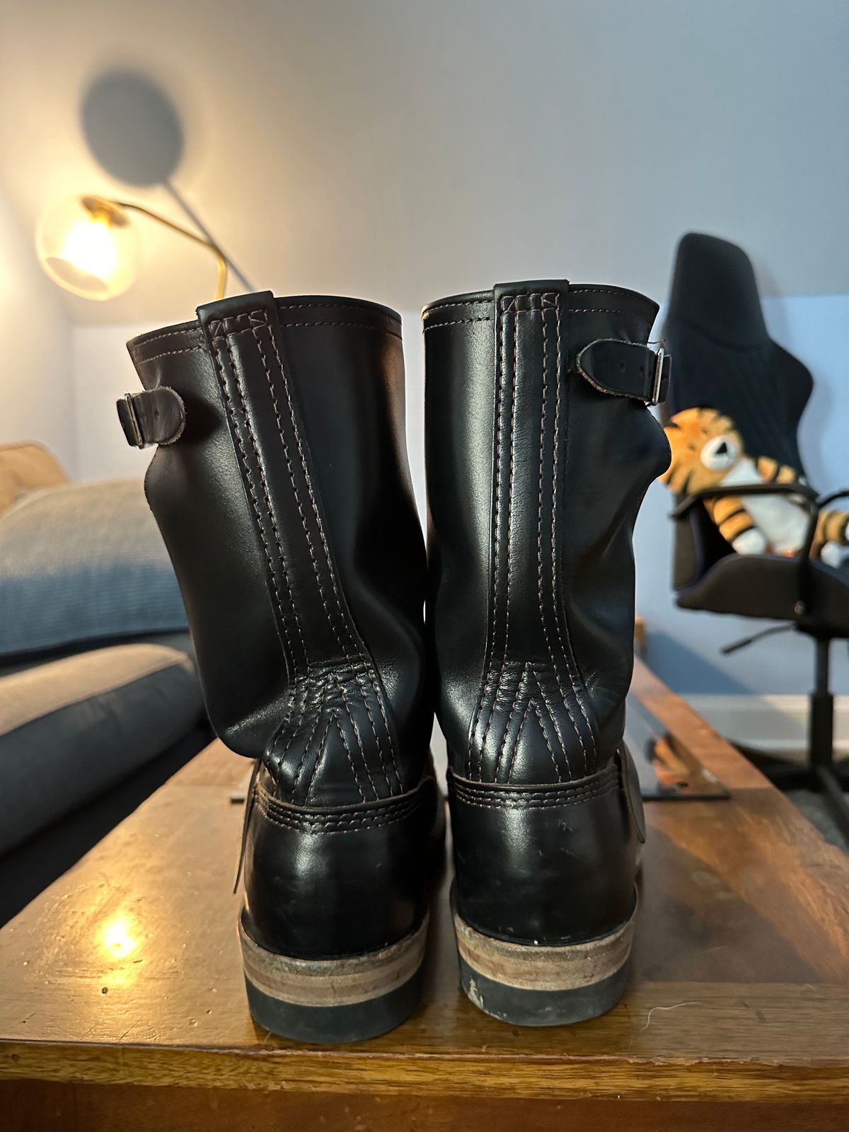 Photo by Deckard on February 6, 2024 of the Wesco Mister Lou in Maryam Black Horsehide.