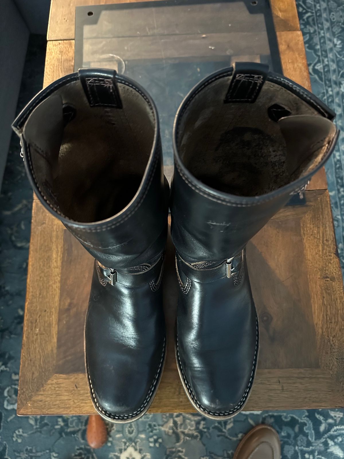 Photo by Deckard on February 6, 2024 of the Wesco Mister Lou in Maryam Black Horsehide.