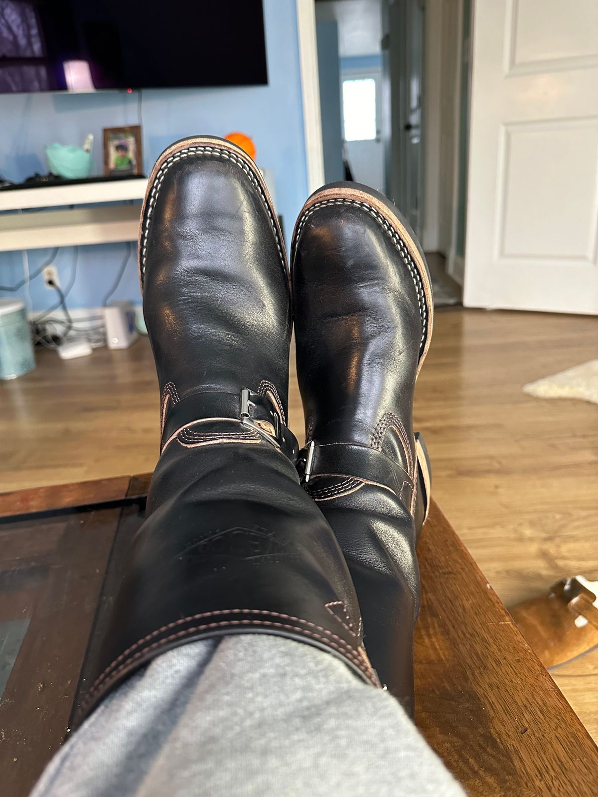 Photo by Deckard on April 4, 2024 of the Wesco Mister Lou in Maryam Black Horsehide.