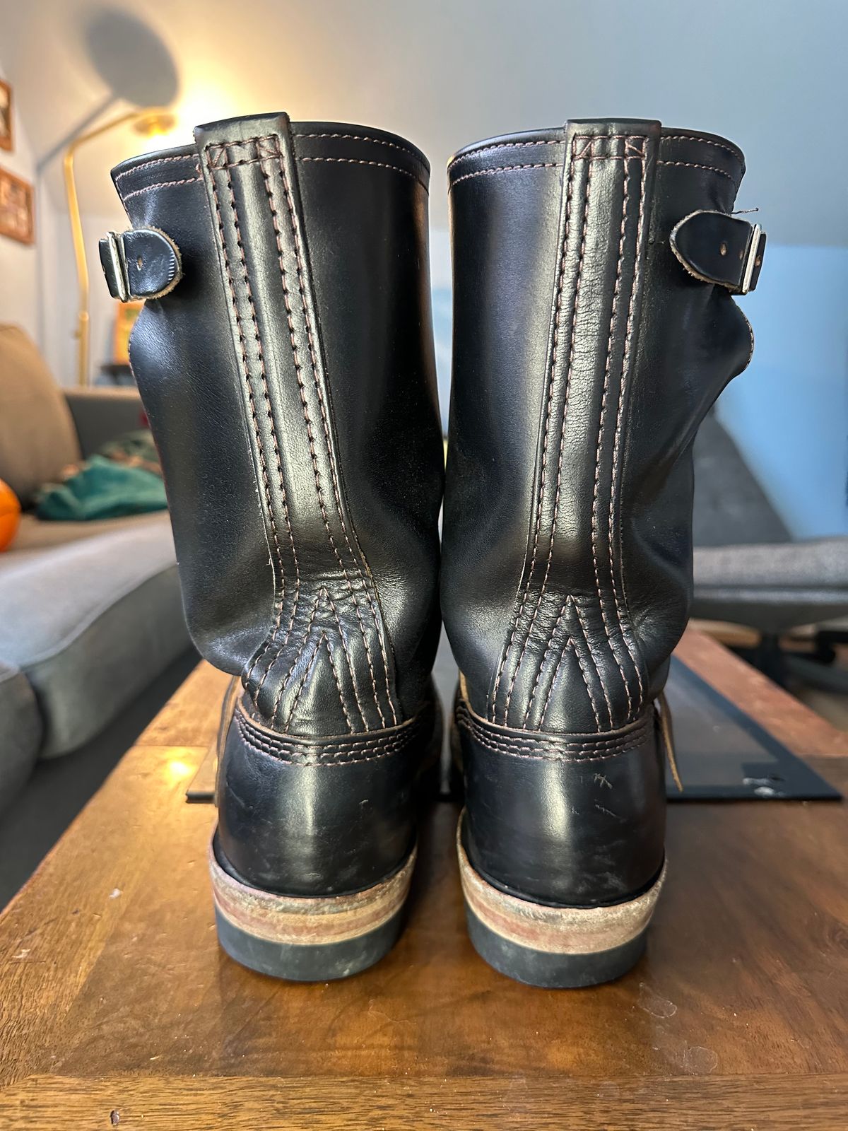 Photo by Deckard on April 4, 2024 of the Wesco Mister Lou in Maryam Black Horsehide.