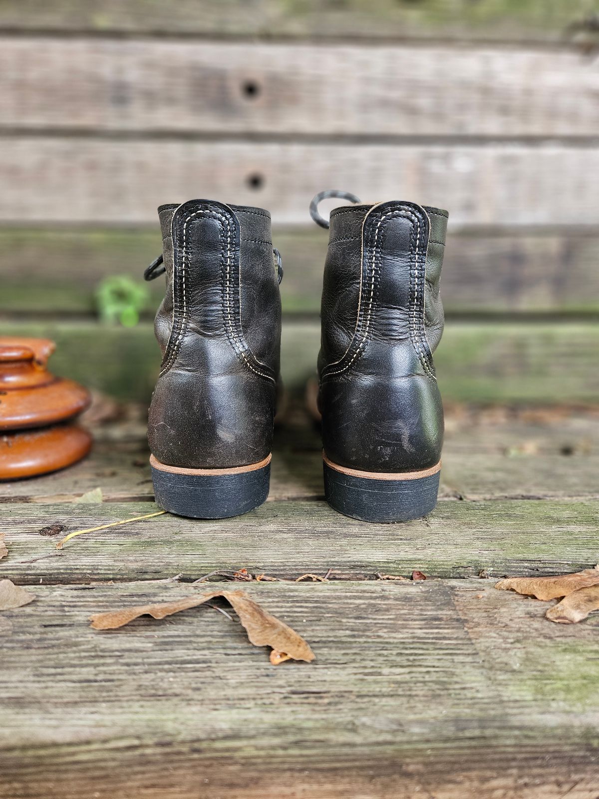 Photo by ShnyHntr91 on August 17, 2024 of the Red Wing Iron Ranger in S.B. Foot Charcoal Rough and Tough.