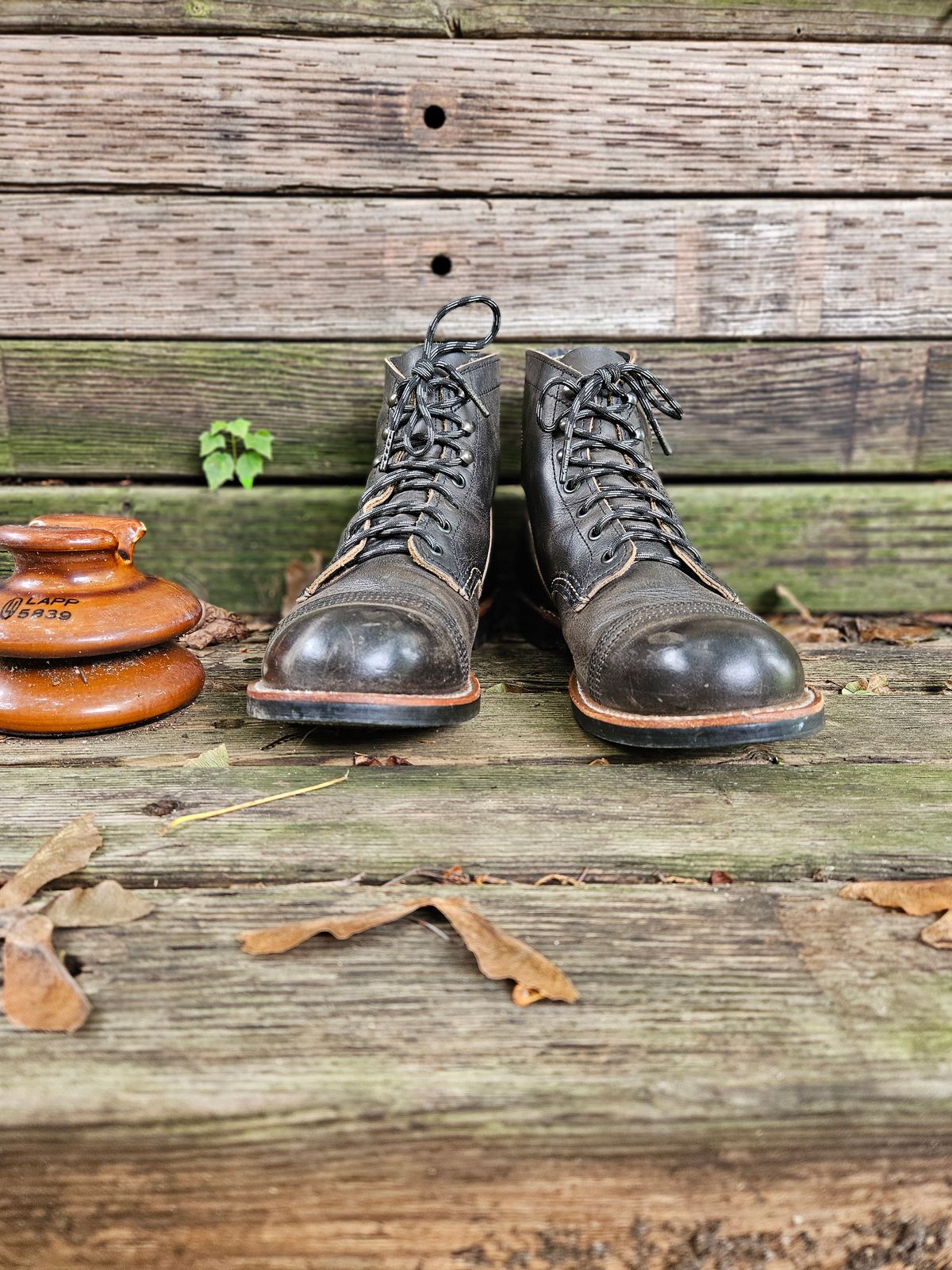 Photo by ShnyHntr91 on August 17, 2024 of the Red Wing Iron Ranger in S.B. Foot Charcoal Rough and Tough.