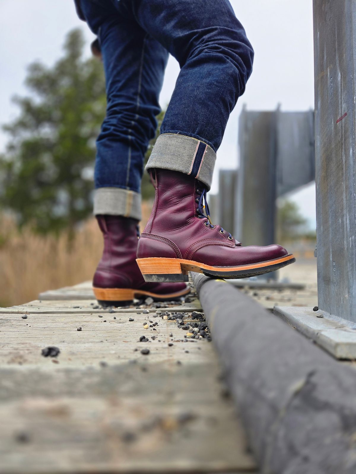 Photo by ShnyHntr91 on November 10, 2024 of the Nicks MTO in Horween, Color #8 Cypress.