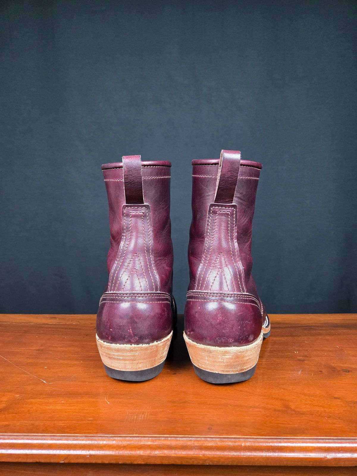 Photo by ShnyHntr91 on February 27, 2025 of the Nicks MTO in Horween, Color #8 Cypress.