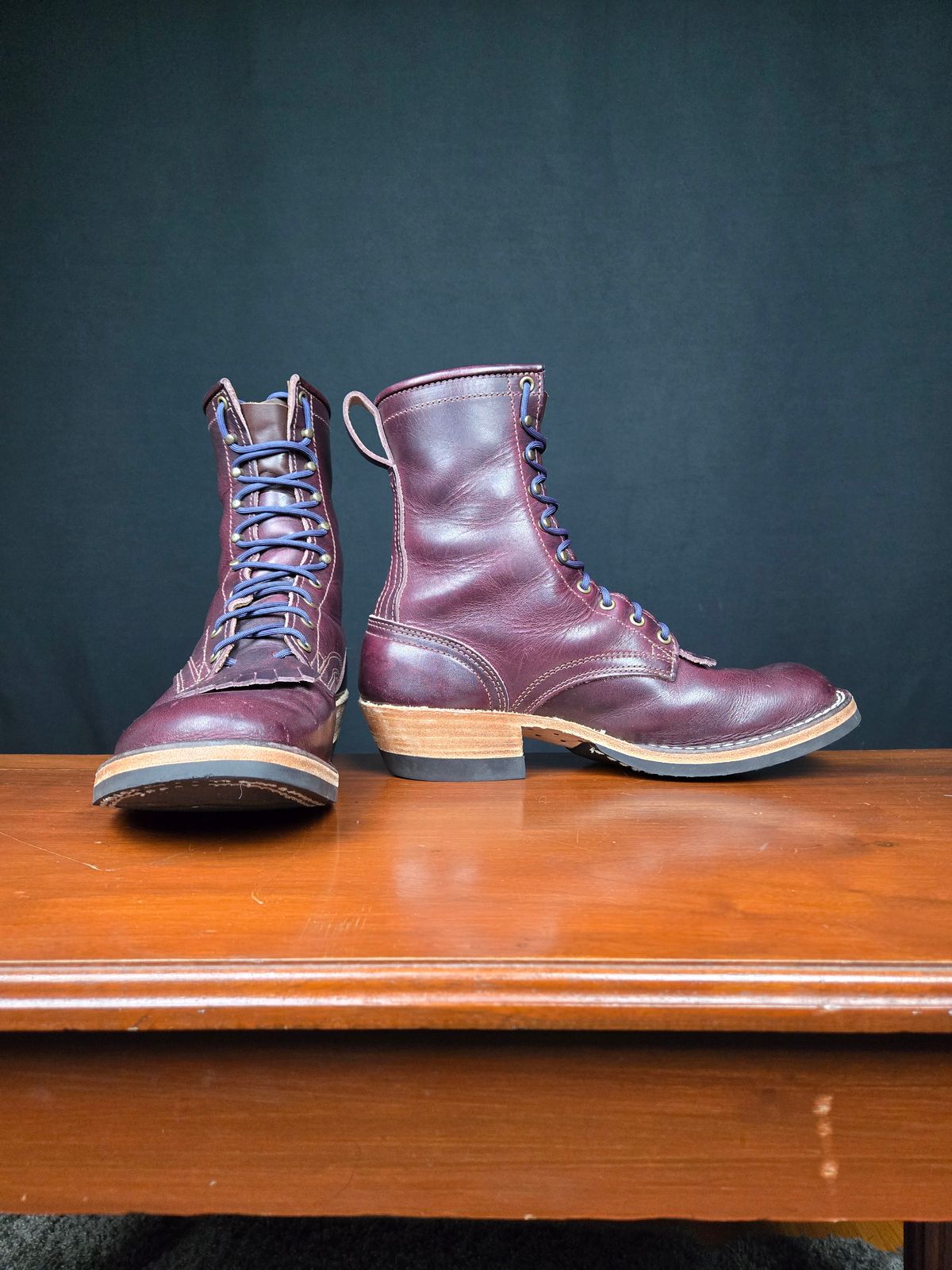 Photo by ShnyHntr91 on February 27, 2025 of the Nicks MTO in Horween, Color #8 Cypress.