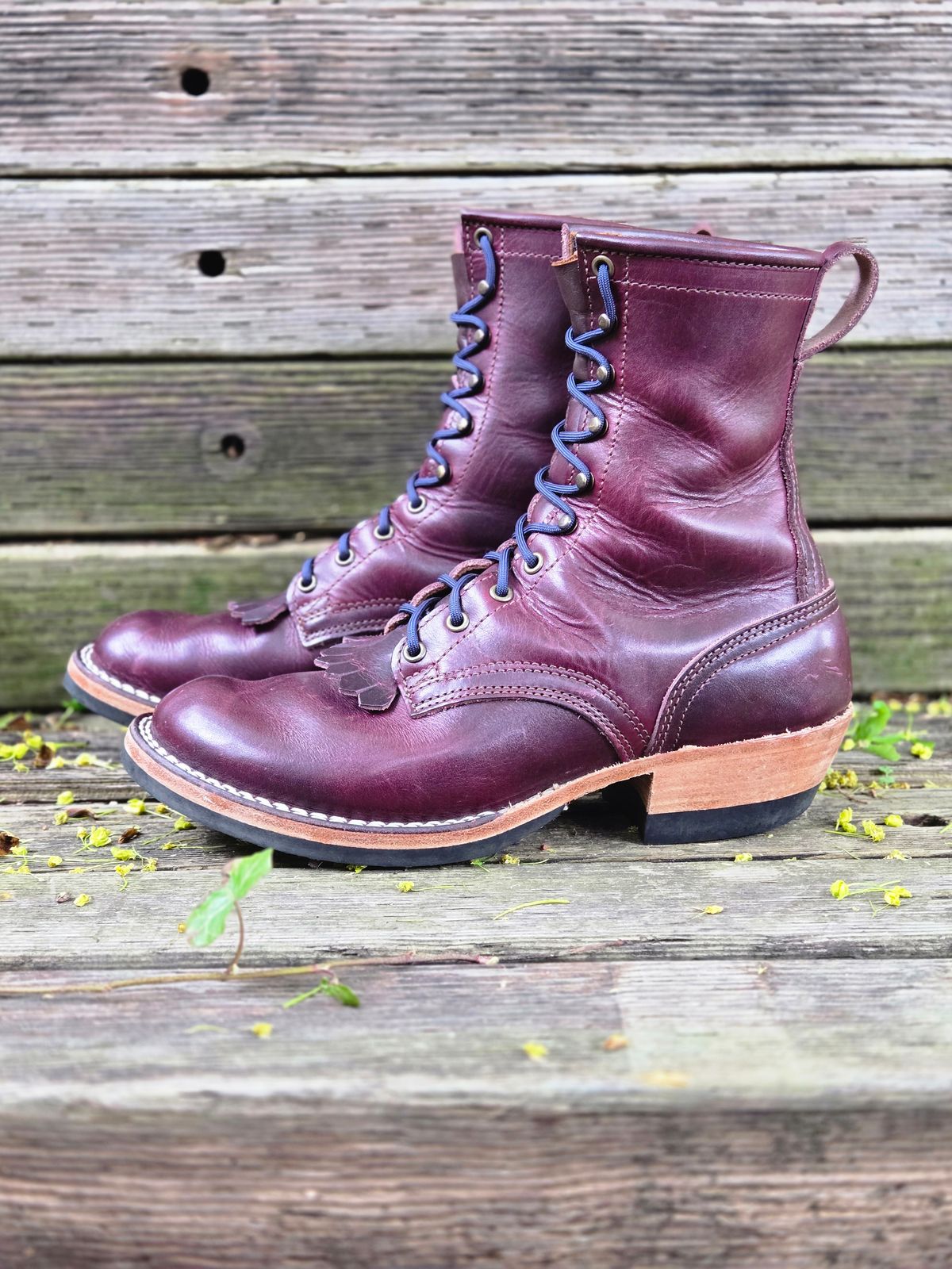 Photo by ShnyHntr91 on April 26, 2025 of the Nicks MTO in Horween, Color #8 Cypress.