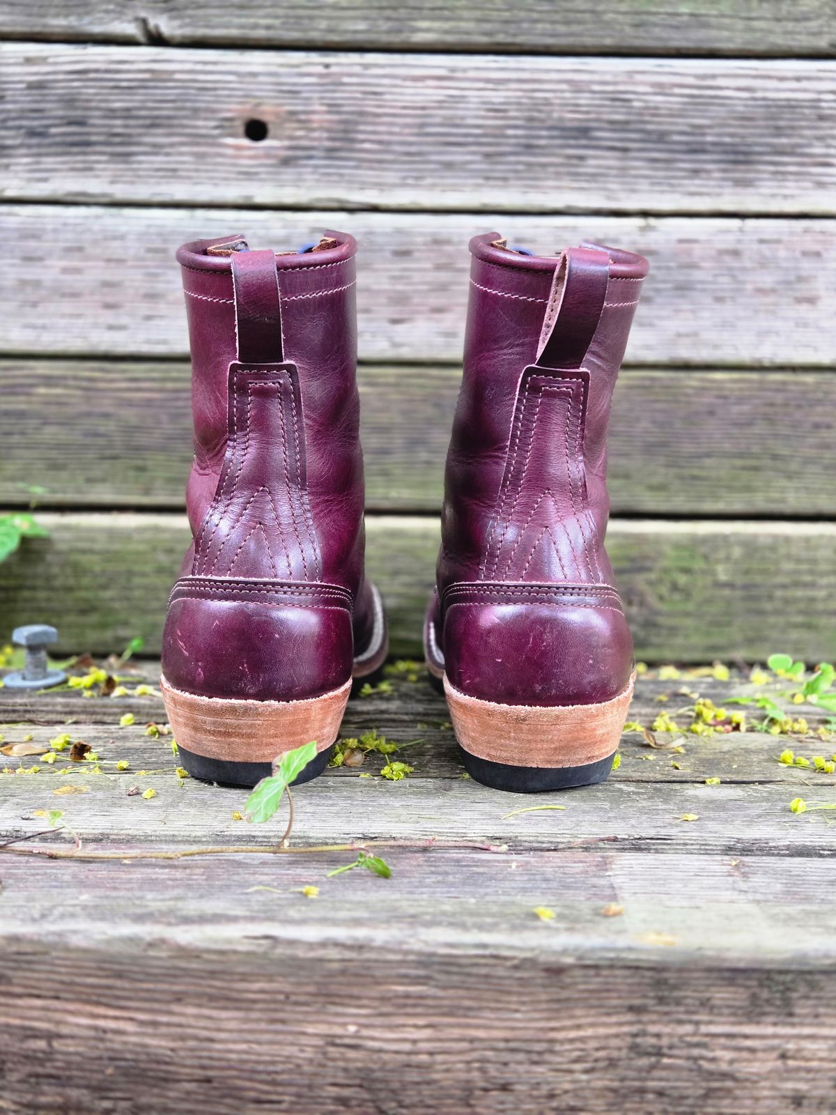 Photo by ShnyHntr91 on April 26, 2025 of the Nicks MTO in Horween, Color #8 Cypress.