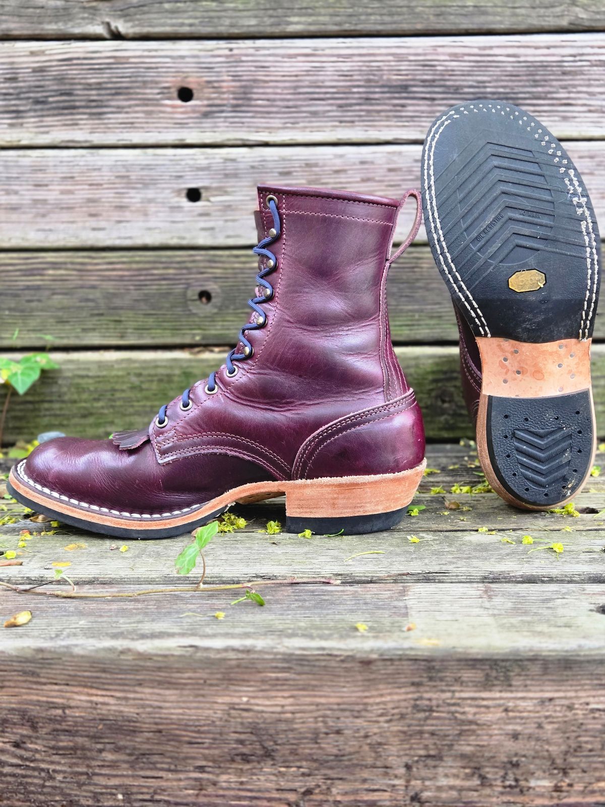 Photo by ShnyHntr91 on April 26, 2025 of the Nicks MTO in Horween, Color #8 Cypress.