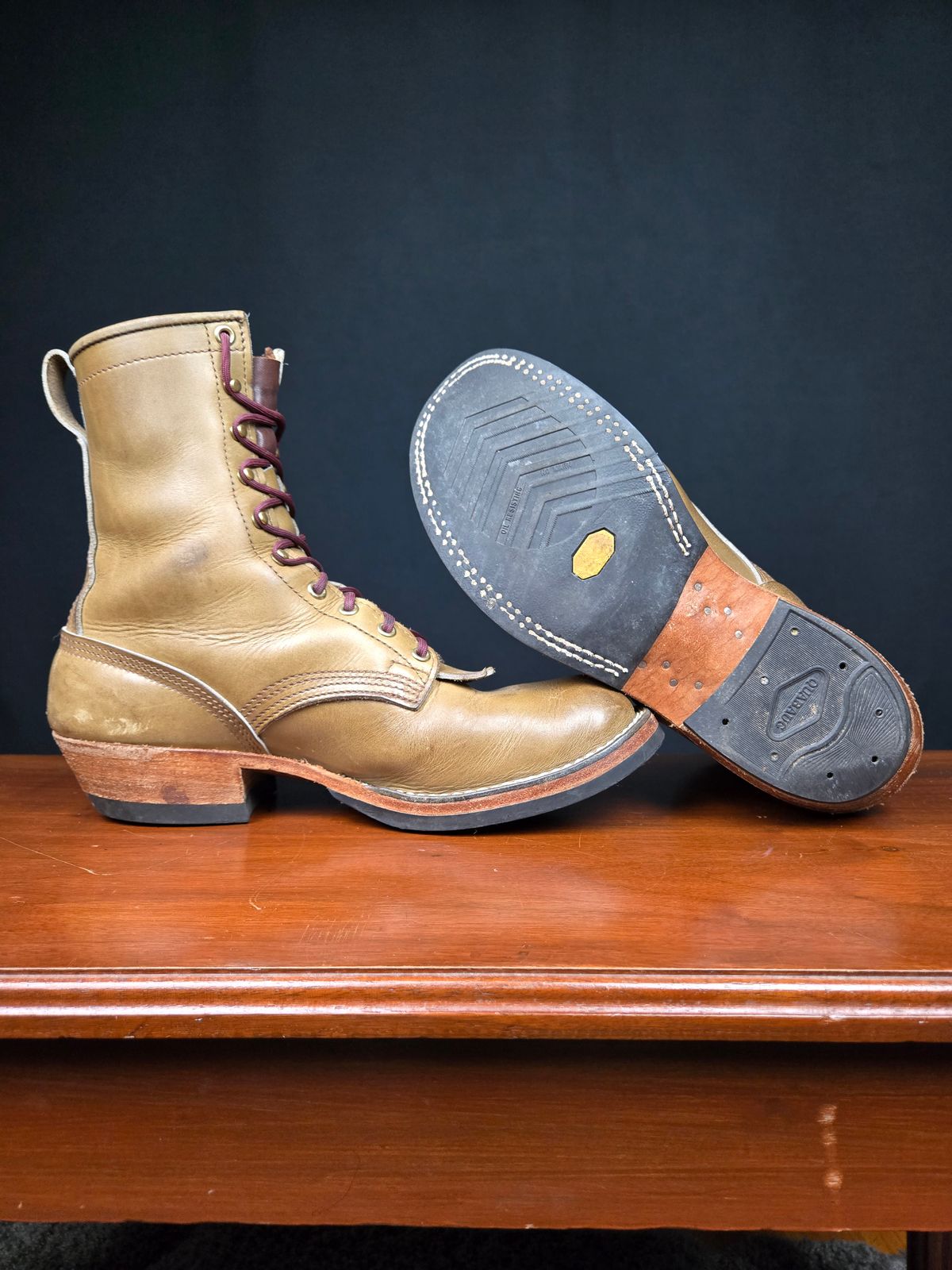 Photo by ShnyHntr91 on February 27, 2025 of the Nicks MTO in Horween, Sage Chromepak.