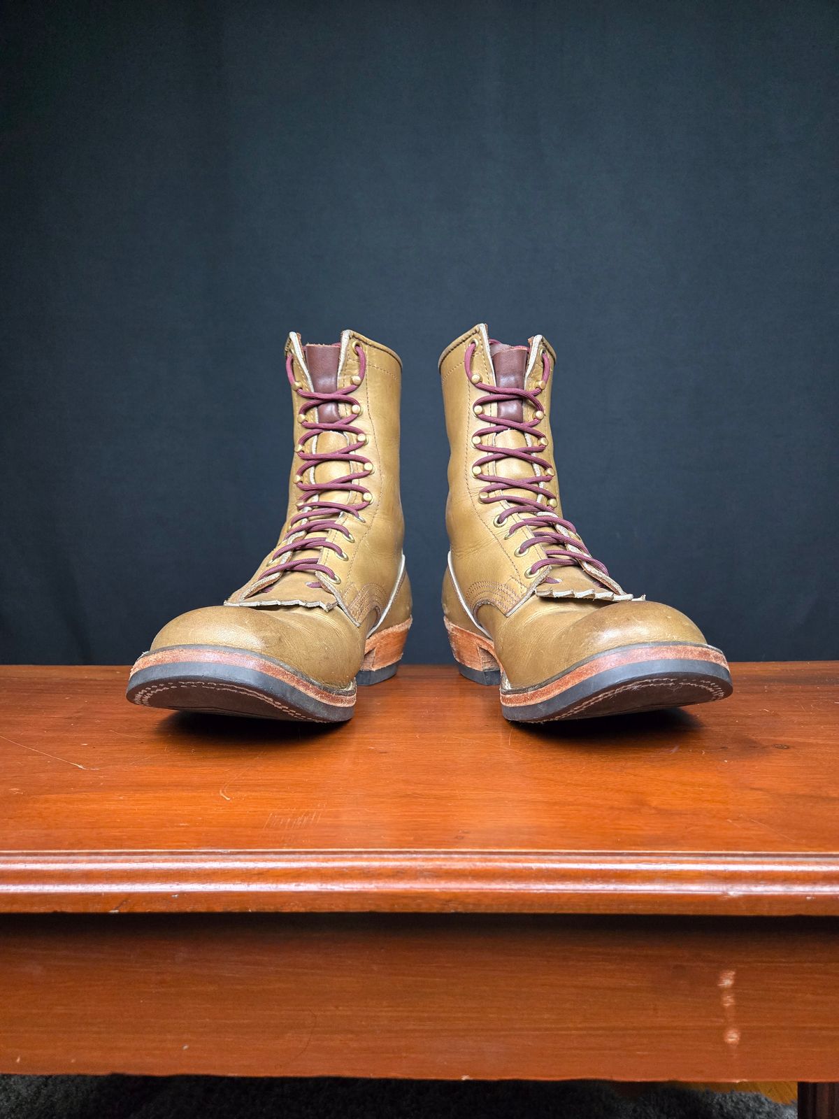 Photo by ShnyHntr91 on February 27, 2025 of the Nicks MTO in Horween, Sage Chromepak.
