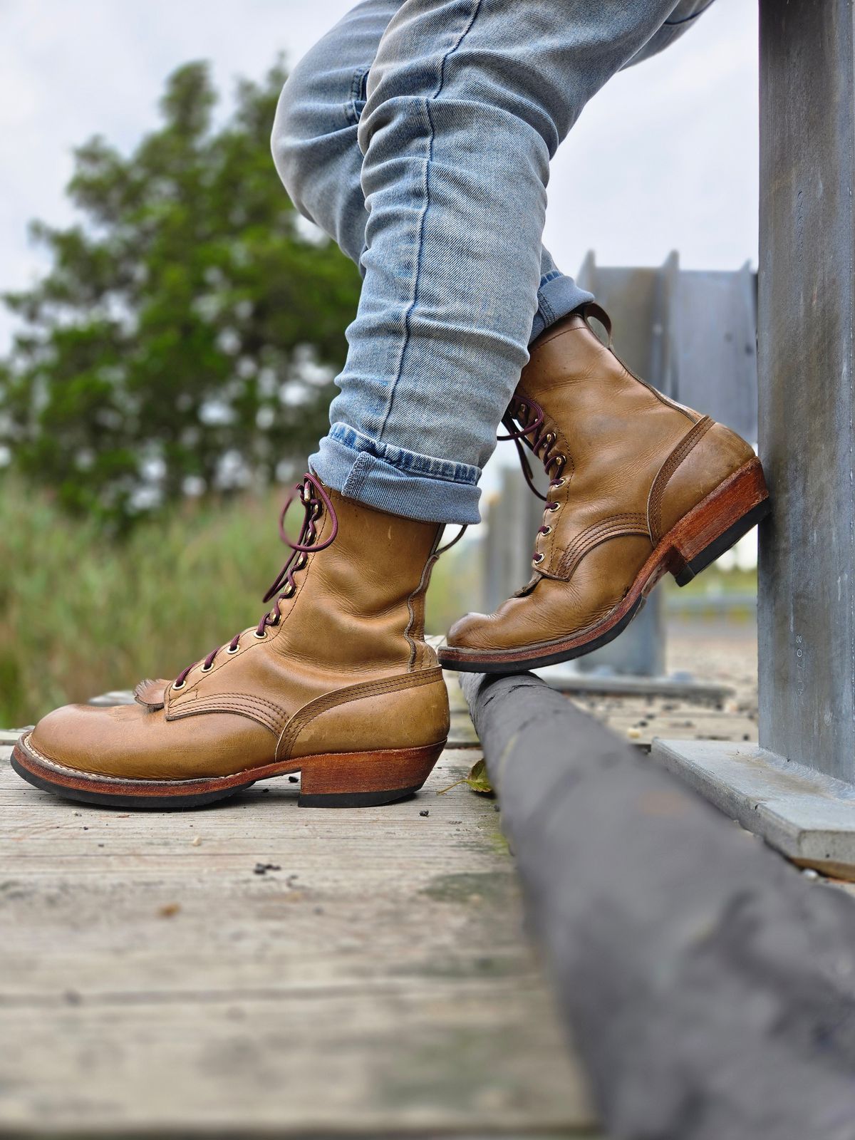 Photo by ShnyHntr91 on August 29, 2025 of the Nicks MTO in Horween, Sage Chromepak.