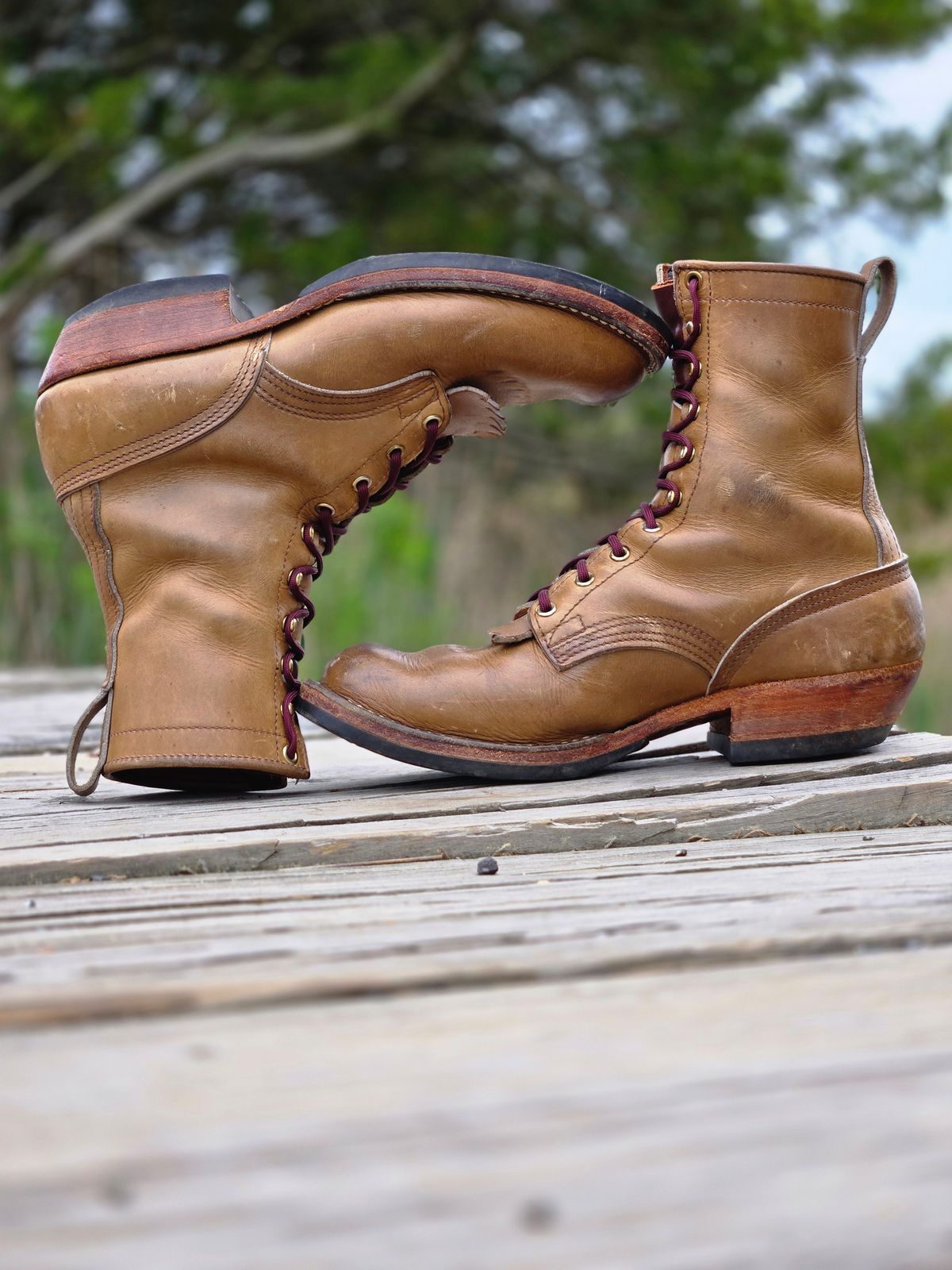 Photo by ShnyHntr91 on May 22, 2026 of the Nicks MTO in Horween, Sage Chromepak.