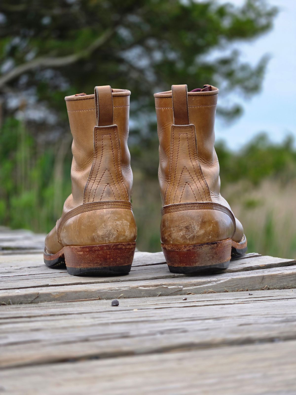 Photo by ShnyHntr91 on May 22, 2026 of the Nicks MTO in Horween, Sage Chromepak.