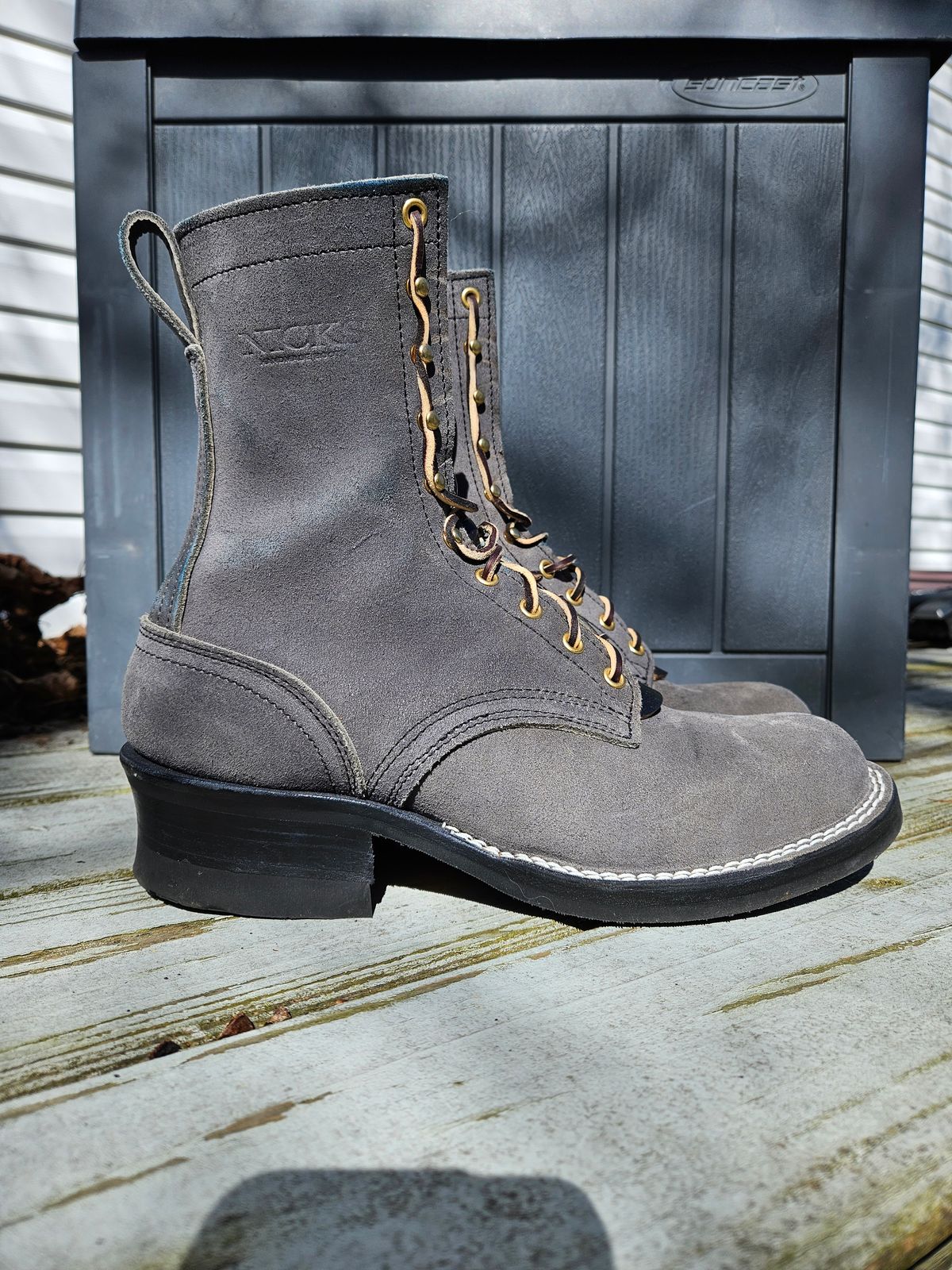 Photo by ShnyHntr91 on February 25, 2024 of the Nicks Ranger in Seidel 1964 Ash Gray.