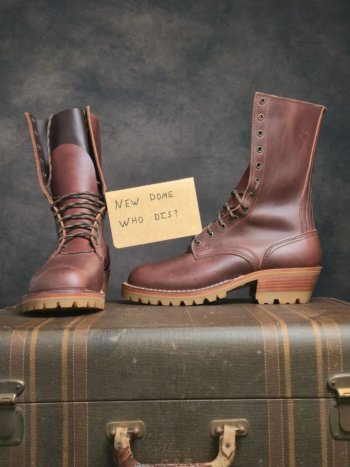 Photo by ShnyHntr91 on October 1, 2025 of the Nicks BuilderPro in Horween Timber Roanoke.