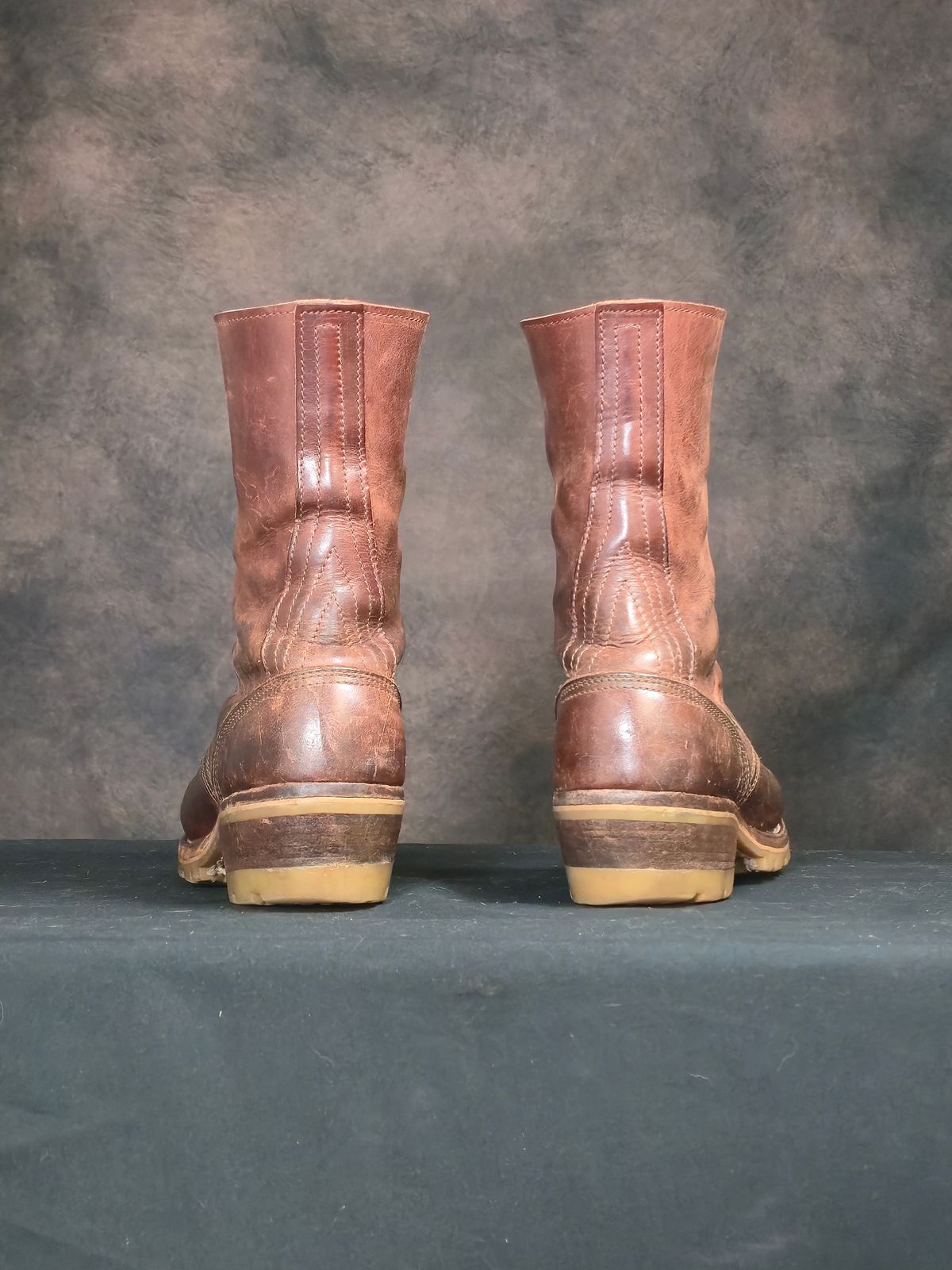 Photo by ShnyHntr91 on March 1, 2026 of the Nicks BuilderPro in Horween Timber Roanoke.