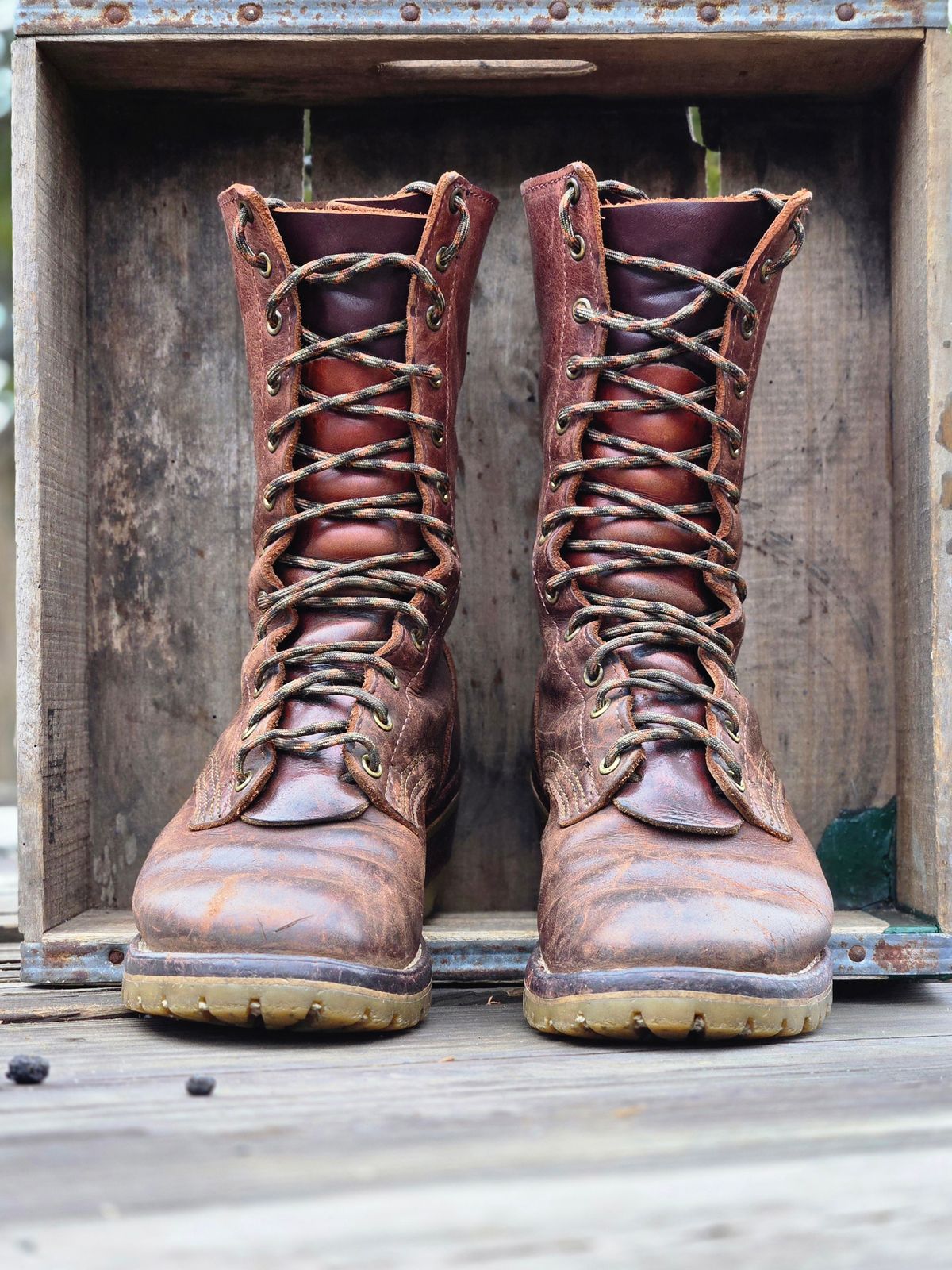 Photo by ShnyHntr91 on April 2, 2026 of the Nicks BuilderPro in Horween Timber Roanoke.