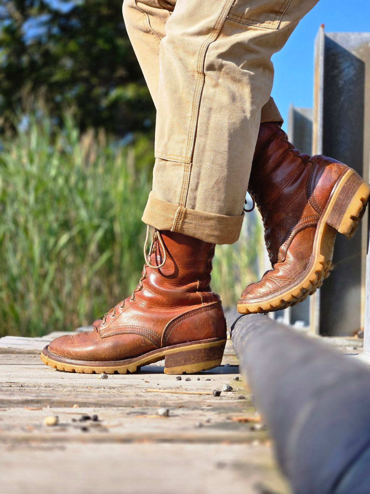 Photo by ShnyHntr91 on August 3, 2025 of the Nicks Builder Pro, MTO in Horween Natural Dublin.