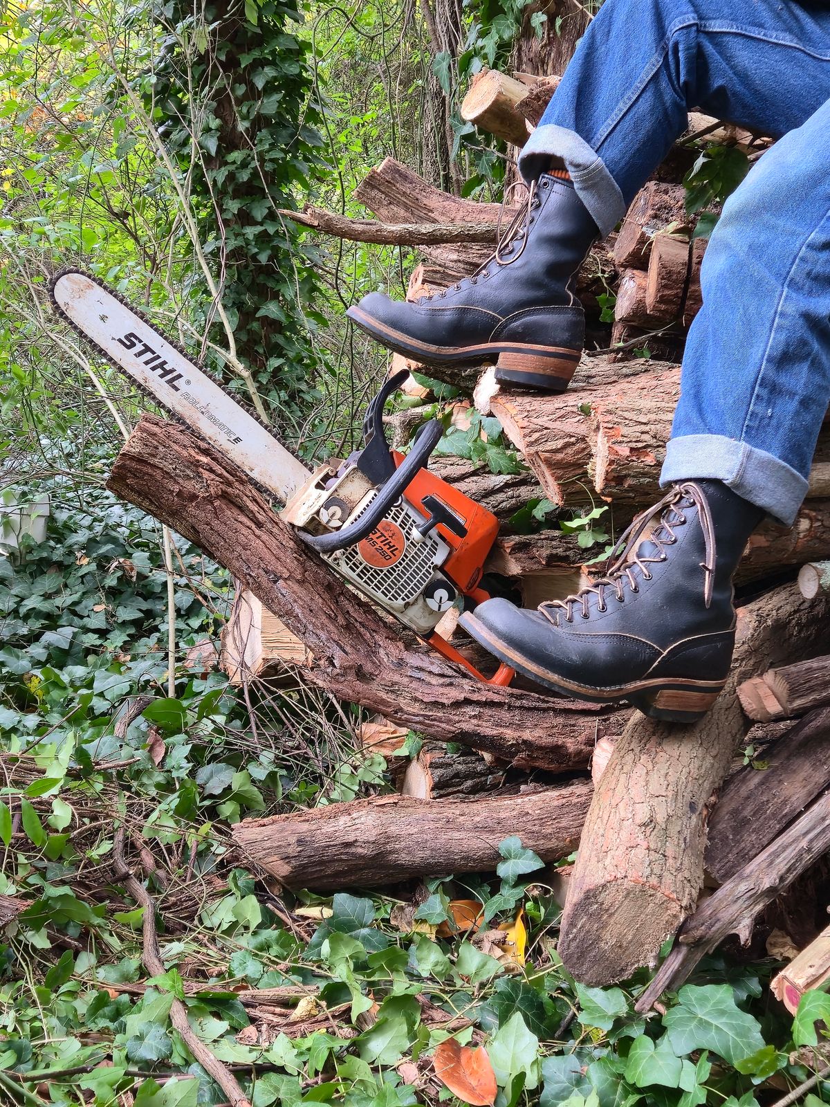 Photo by ShnyHntr91 on October 28, 2025 of the Nicks Lace To Toe in Horween Pacific Waxed Flesh.