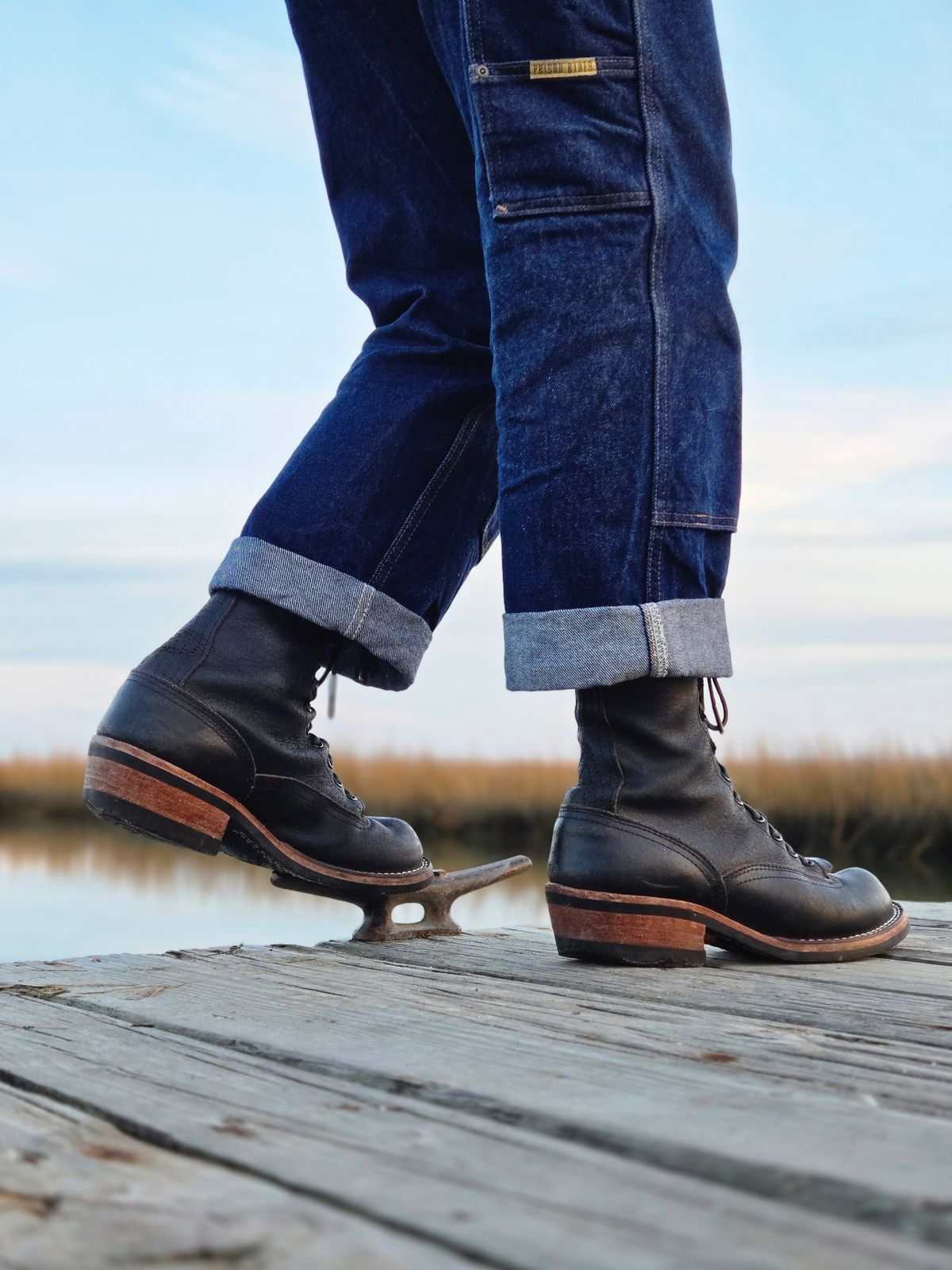 Photo by ShnyHntr91 on December 25, 2025 of the Nicks Lace To Toe in Horween Pacific Waxed Flesh.