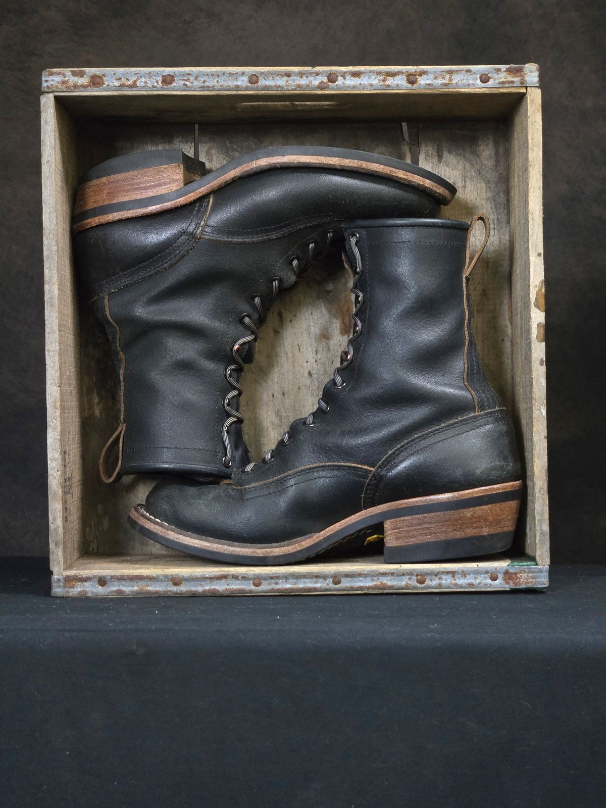 Photo by ShnyHntr91 on December 23, 2025 of the Nicks Lace To Toe in Horween Pacific Waxed Flesh.