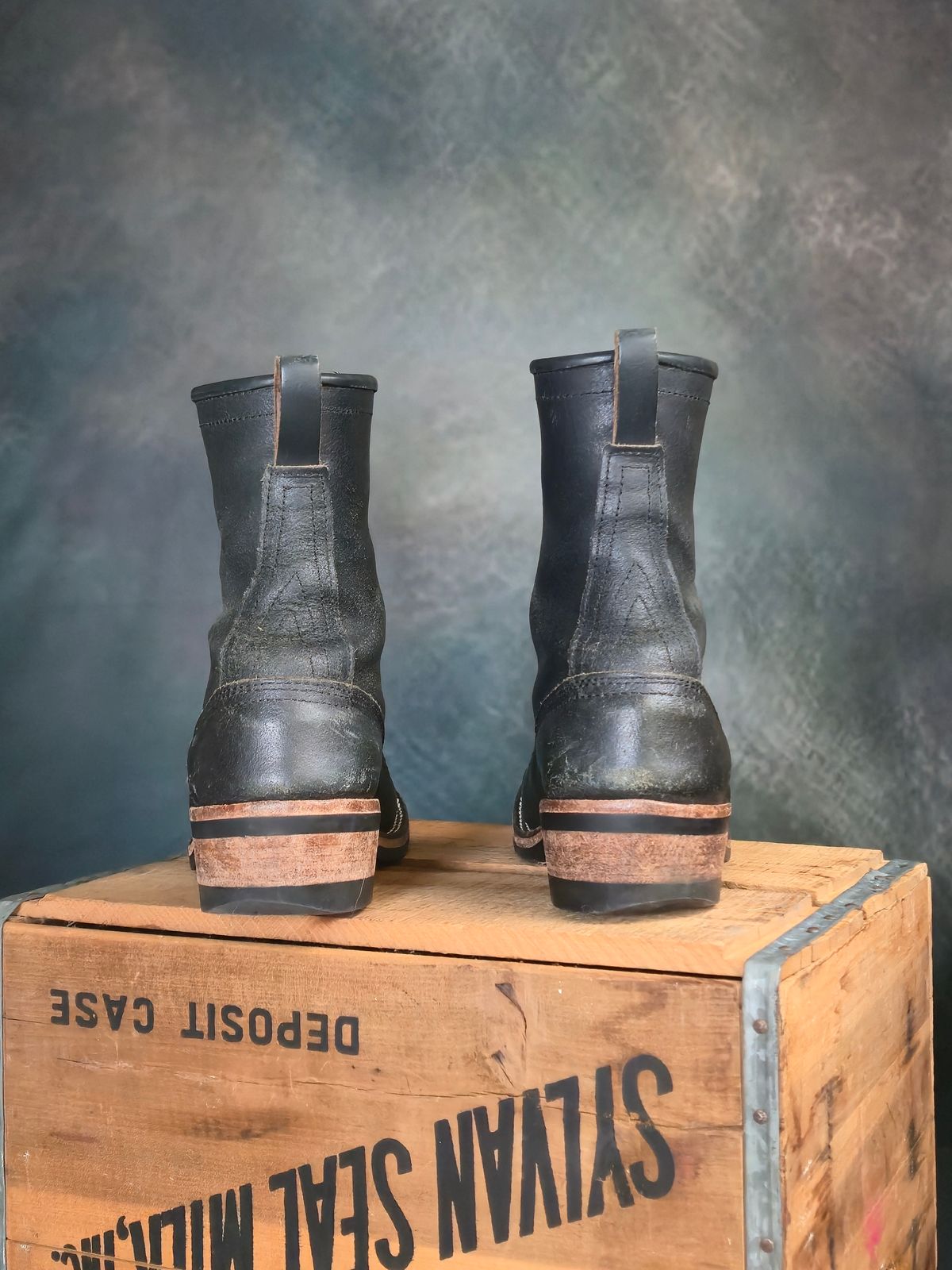 Photo by ShnyHntr91 on February 1, 2026 of the Nicks Lace To Toe in Horween Pacific Waxed Flesh.