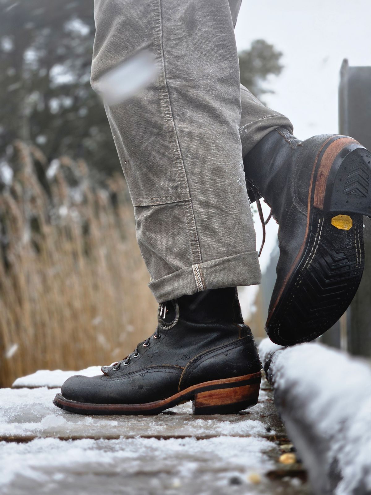 Photo by ShnyHntr91 on February 22, 2026 of the Nicks Lace To Toe in Horween Pacific Waxed Flesh.