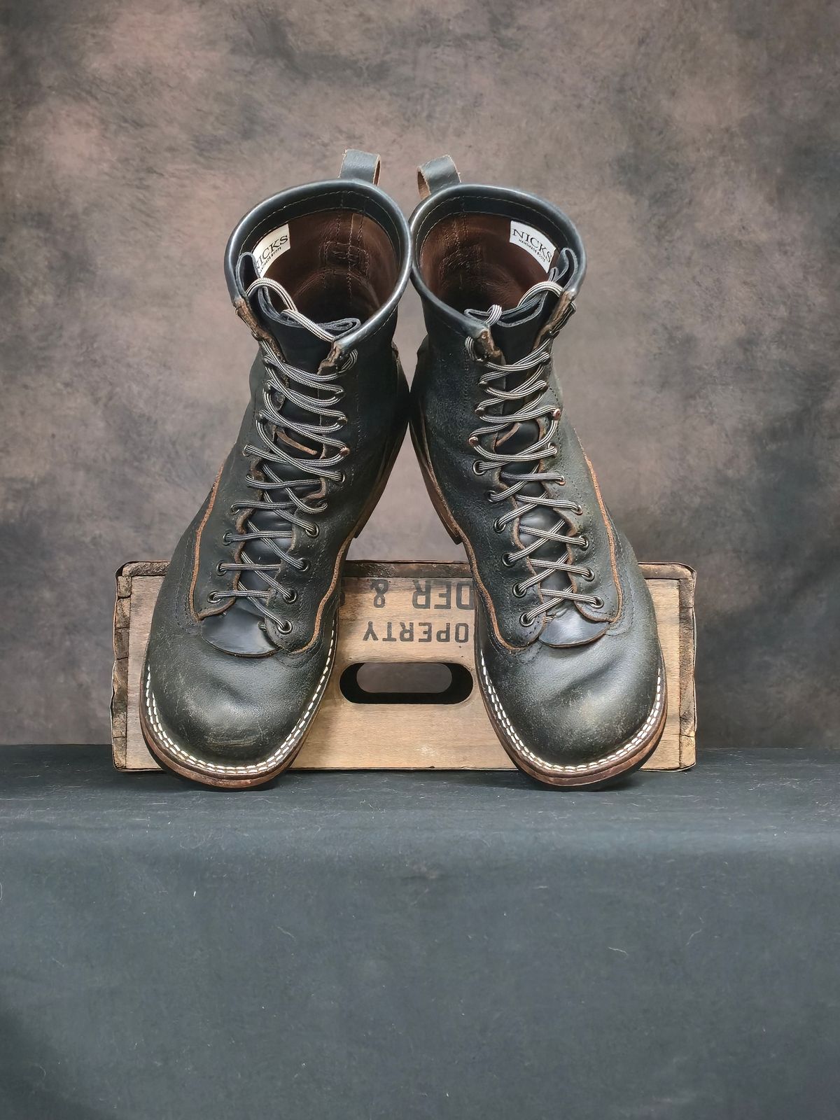 Photo by ShnyHntr91 on March 1, 2026 of the Nicks Lace To Toe in Horween Pacific Waxed Flesh.