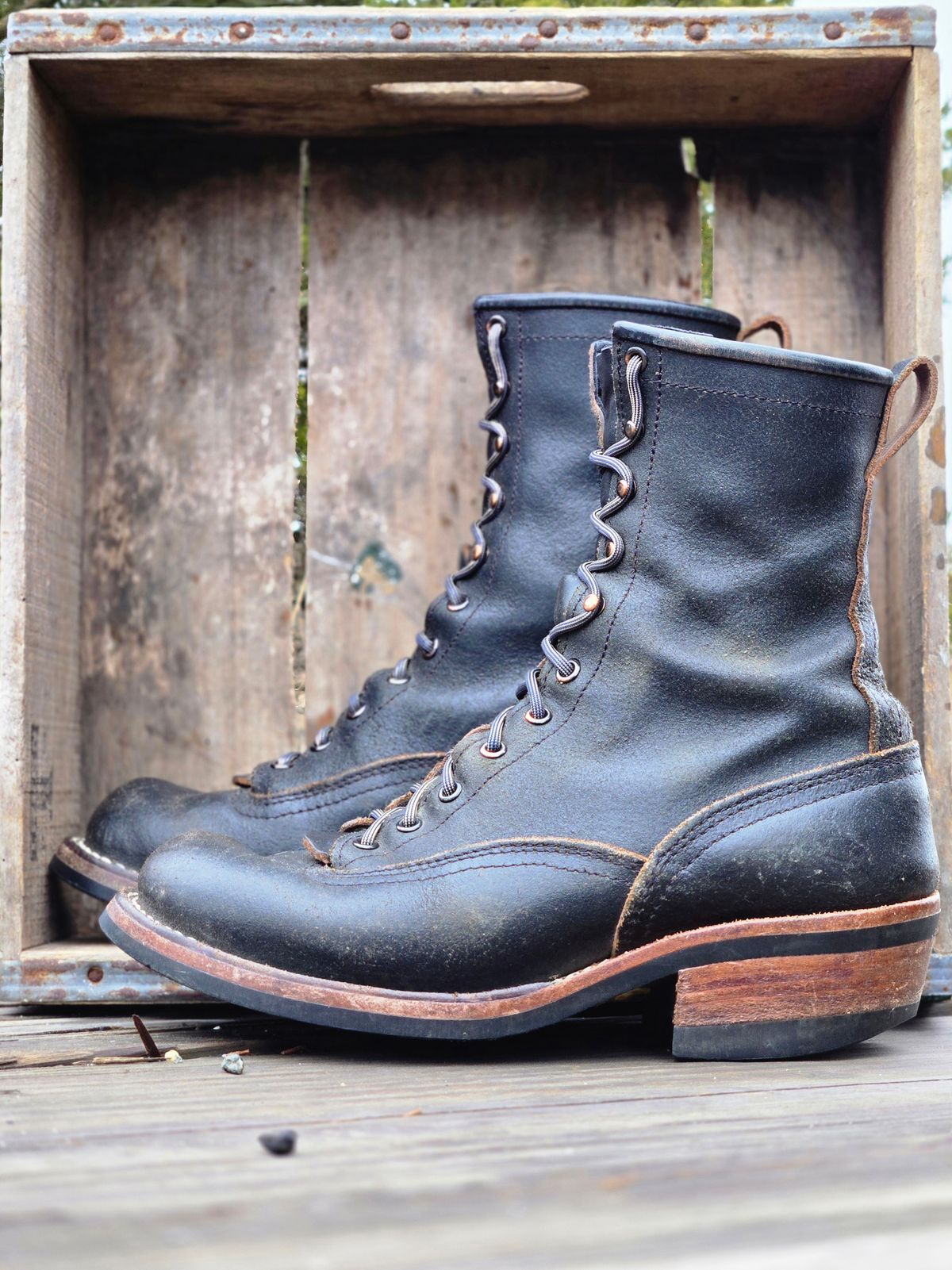 Photo by ShnyHntr91 on April 2, 2026 of the Nicks Lace To Toe in Horween Pacific Waxed Flesh.