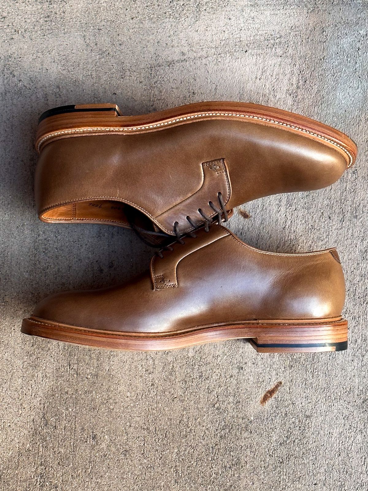Photo by StCrispinGlover on October 2, 2023 of the Grant Stone Plain Toe Blucher in Horween Dune Chromexcel.