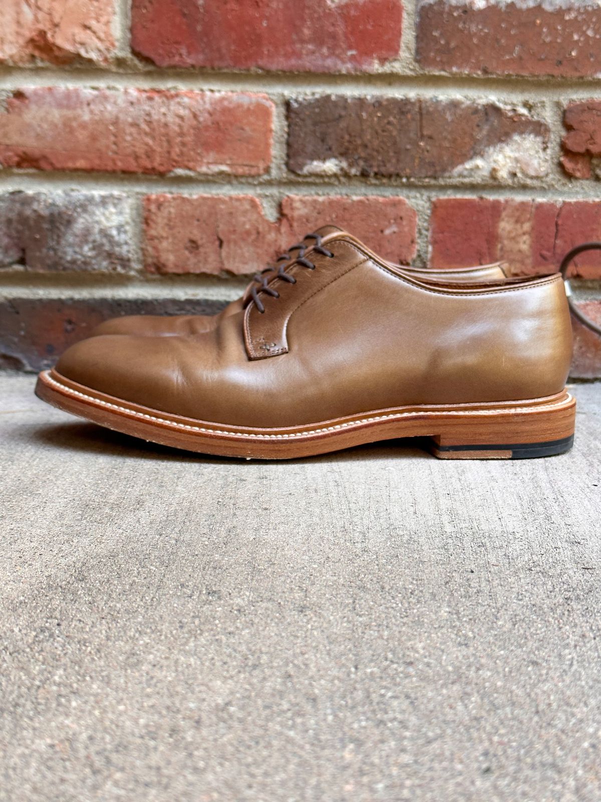 Photo by StCrispinGlover on November 7, 2023 of the Grant Stone Plain Toe Blucher in Horween Dune Chromexcel.